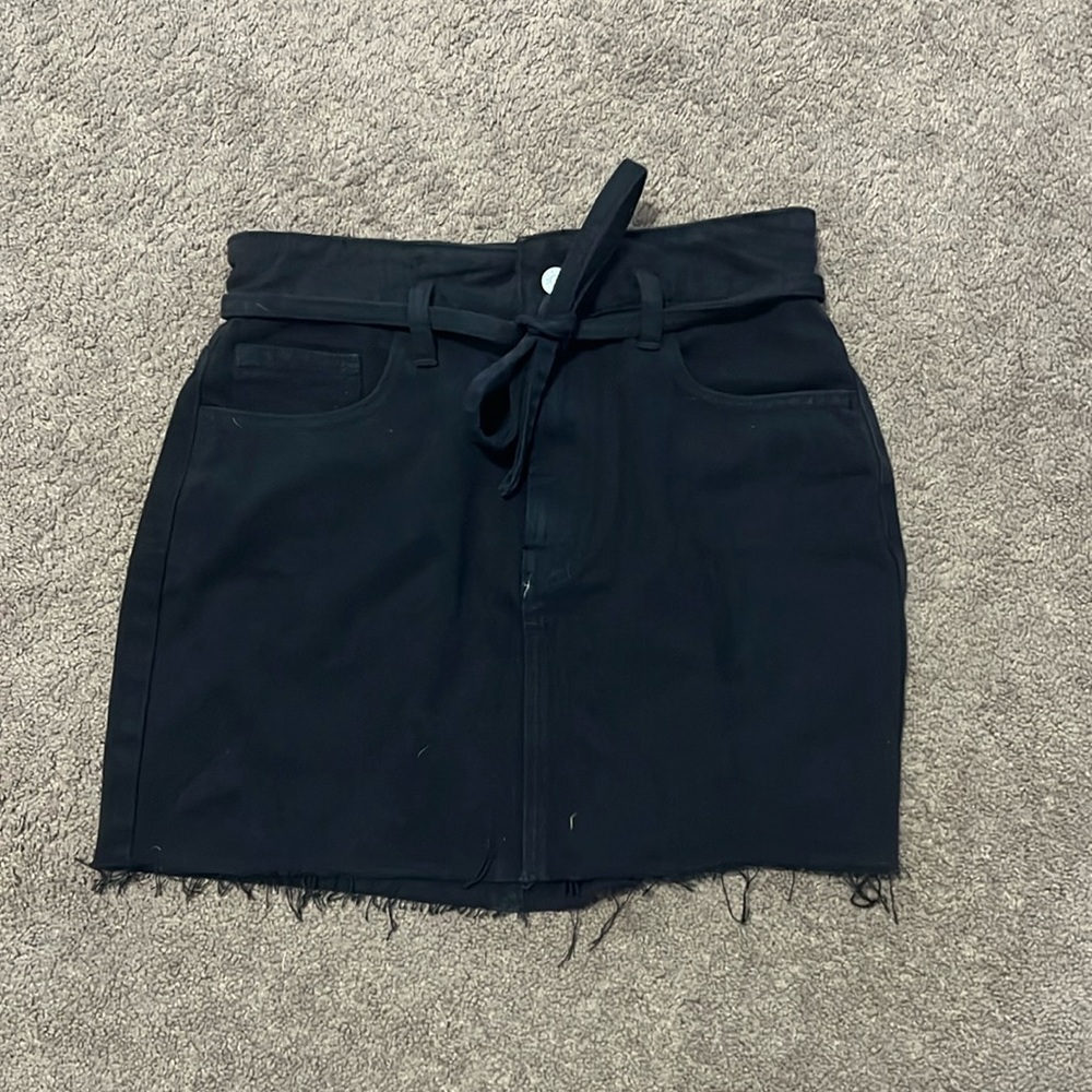Black pacsun skirt with a belt